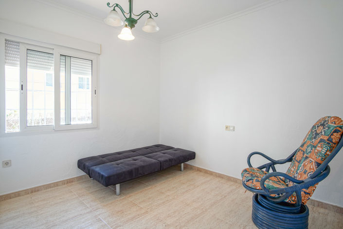 Image No.12-3 Bed Villa for sale