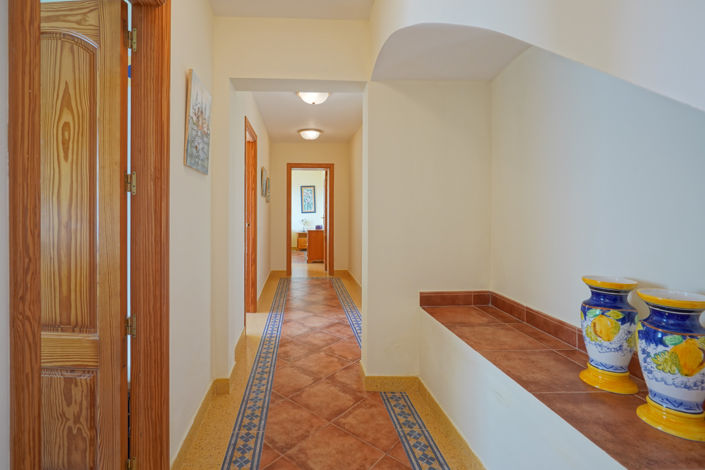 Image No.25-5 Bed Villa for sale