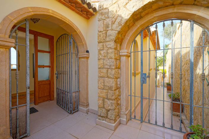 Image No.42-5 Bed Villa for sale