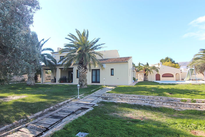 Image No.2-7 Bed Villa for sale