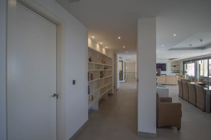 Image No.20-5 Bed Villa for sale