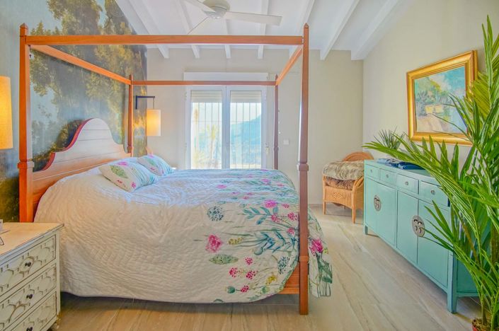 Image No.38-5 Bed Villa for sale