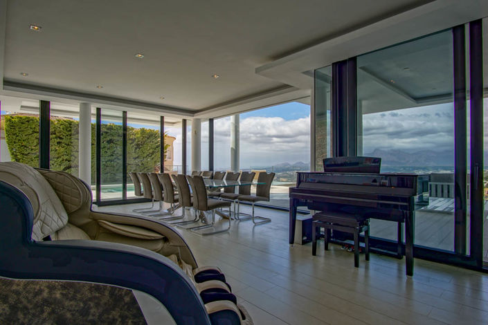 Image No.26-6 Bed Villa for sale