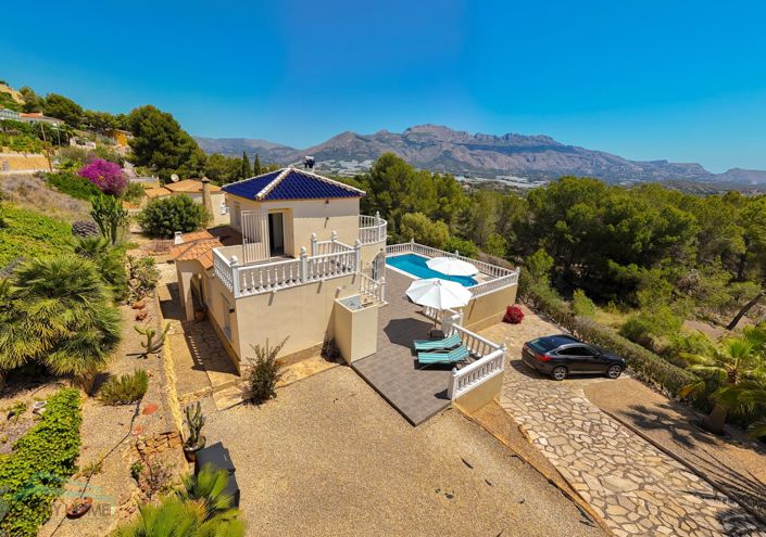 Image No.1-3 Bed Villa for sale