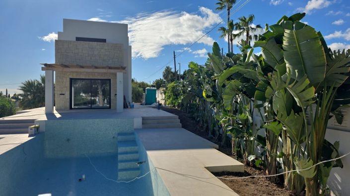 Image No.3-4 Bed Villa for sale