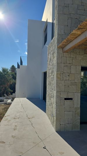 Image No.4-4 Bed Villa for sale