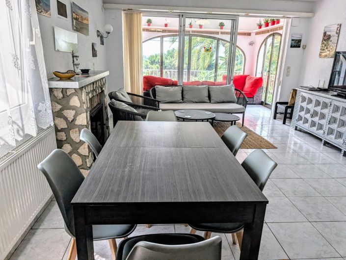 Image No.10-3 Bed Villa for sale