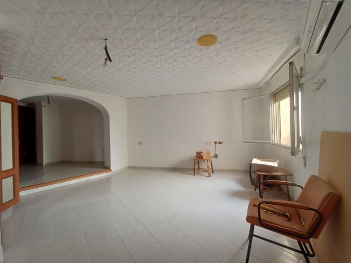 Image No.17-10 Bed Villa for sale