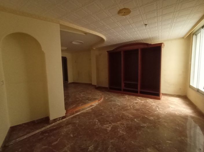 Image No.23-10 Bed Villa for sale