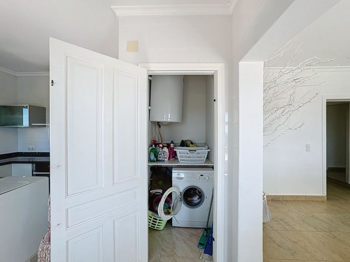 Image No.18-3 Bed Villa for sale