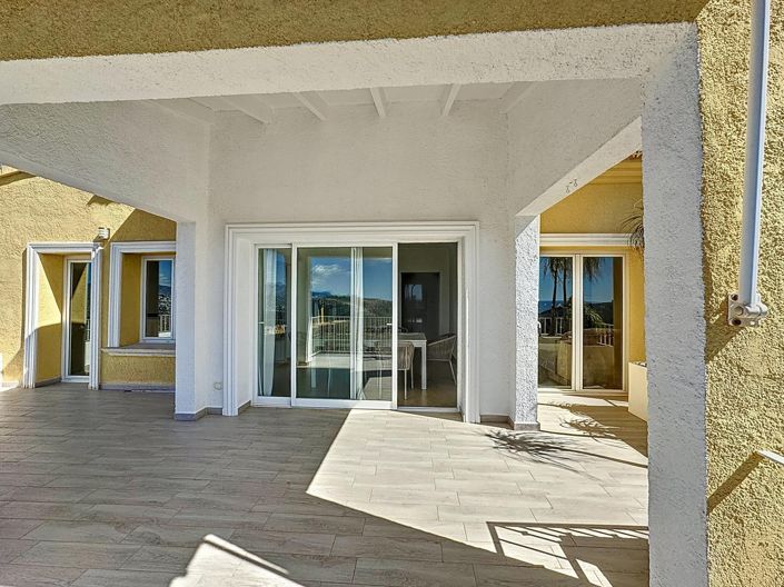 Image No.21-3 Bed Villa for sale