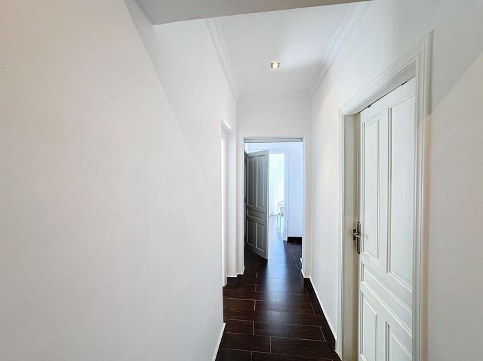 Image No.26-3 Bed Villa for sale