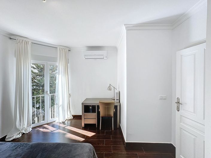 Image No.30-3 Bed Villa for sale