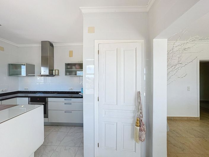 Image No.32-3 Bed Villa for sale