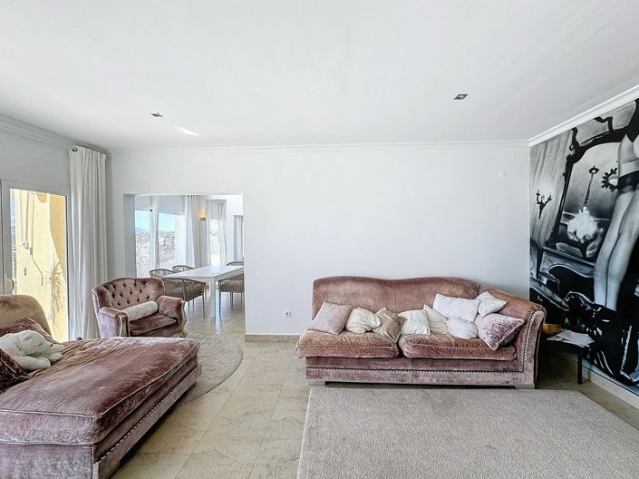 Image No.9-3 Bed Villa for sale