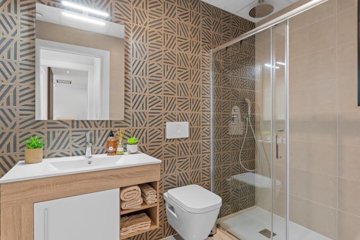 Image No.15-2 Bed Apartment for sale