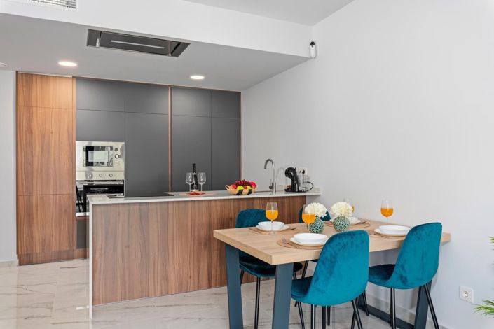 Image No.5-2 Bed Apartment for sale