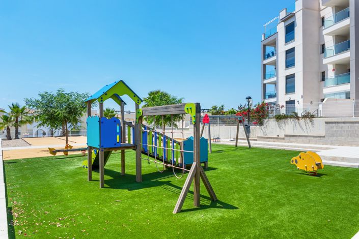 Image No.28-2 Bed Apartment for sale