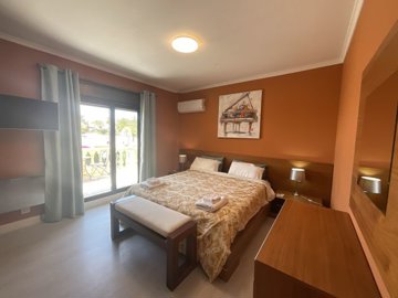 20897-villa-for-sale-in-calpe-1346086-large