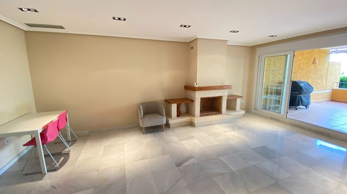 Image No.9-3 Bed Apartment for sale