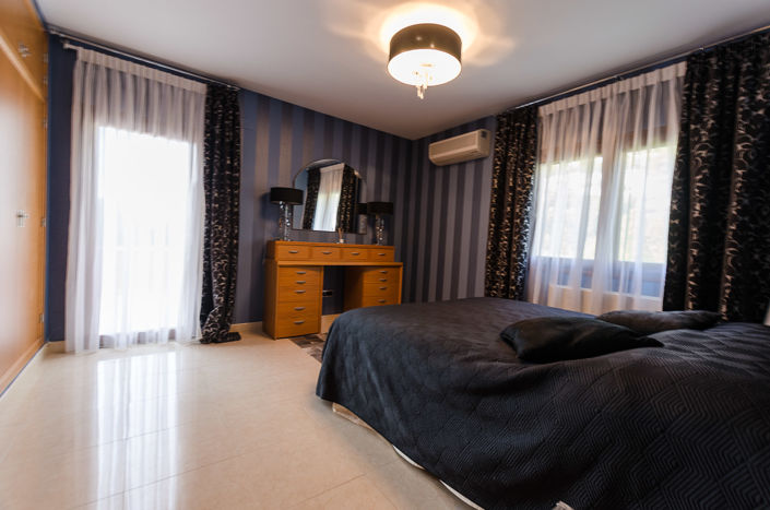 Image No.19-7 Bed Villa for sale