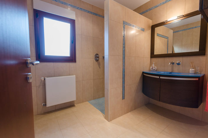 Image No.22-7 Bed Villa for sale