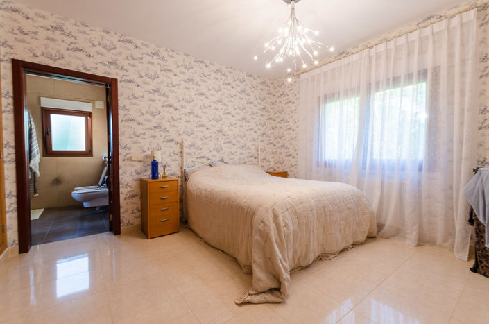 Image No.35-7 Bed Villa for sale