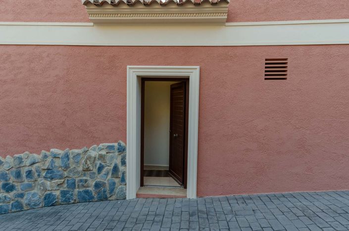 Image No.42-7 Bed Villa for sale