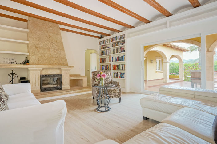 Image No.11-4 Bed Villa for sale