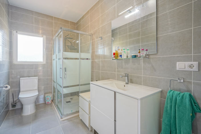 Image No.29-4 Bed Villa for sale