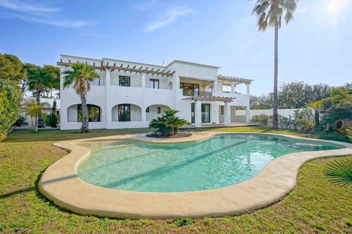 Image No.1-5 Bed Villa for sale