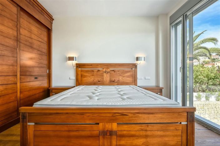 Image No.35-3 Bed Villa for sale