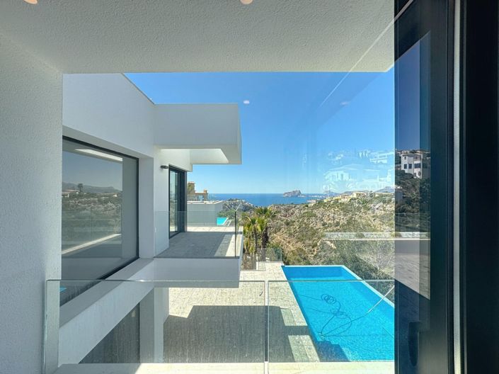 Image No.16-3 Bed Villa for sale