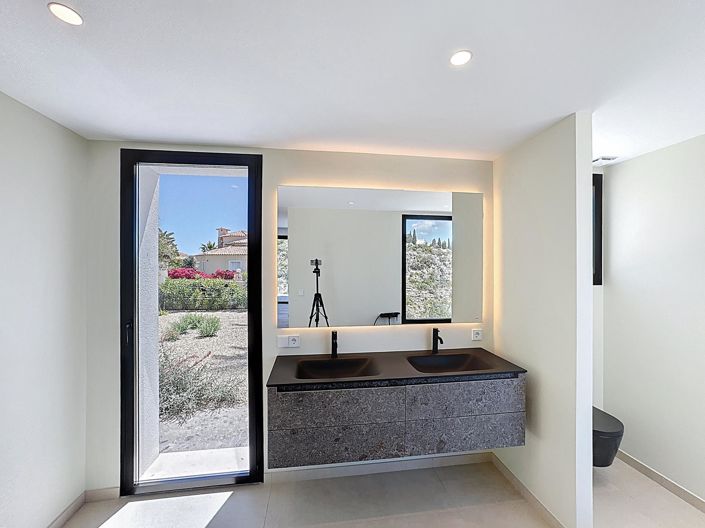 Image No.33-3 Bed Villa for sale