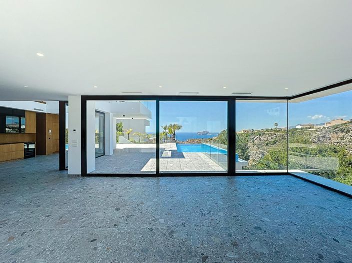 Image No.35-3 Bed Villa for sale