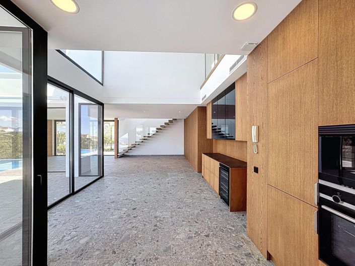 Image No.42-3 Bed Villa for sale