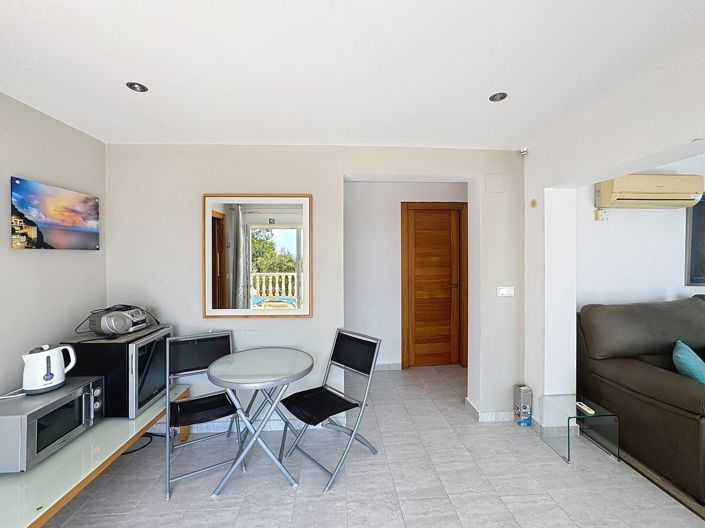 Image No.29-2 Bed Villa for sale