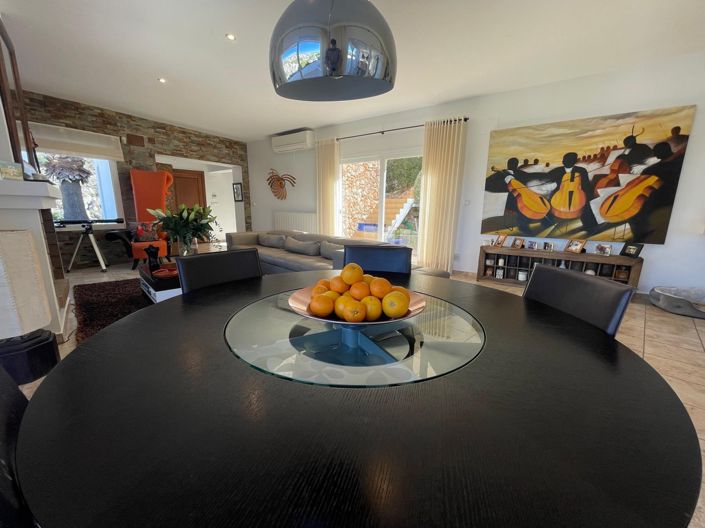 Image No.20-3 Bed Villa for sale