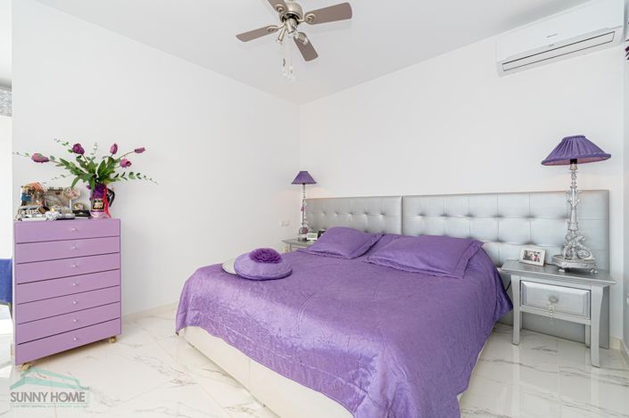 Image No.20-2 Bed Villa for sale