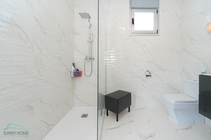 Image No.24-2 Bed Villa for sale