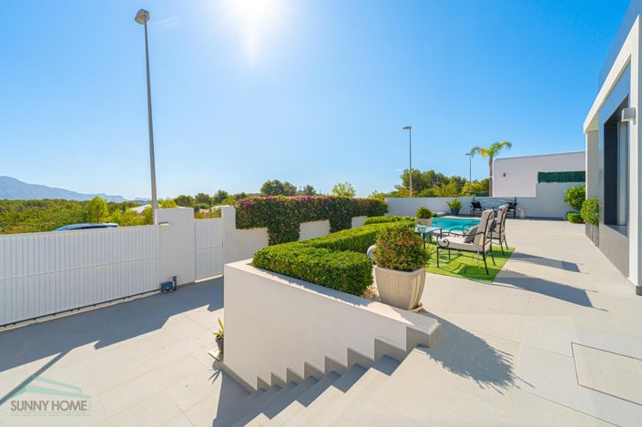 Image No.5-2 Bed Villa for sale