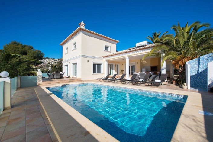 Image No.1-5 Bed Villa for sale
