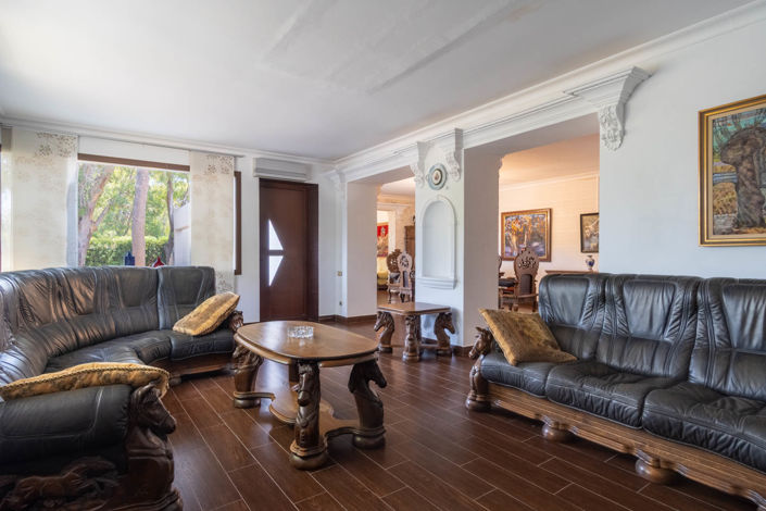 Image No.19-6 Bed Villa for sale