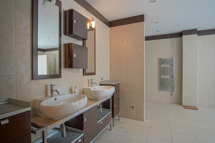 Image No.31-6 Bed Villa for sale