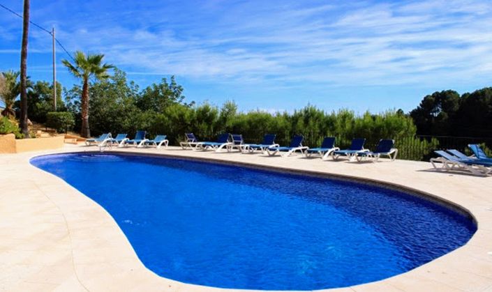 Image No.3-4 Bed Villa for sale