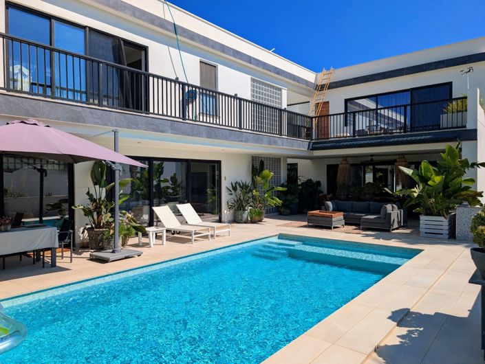 Image No.1-Villa for sale