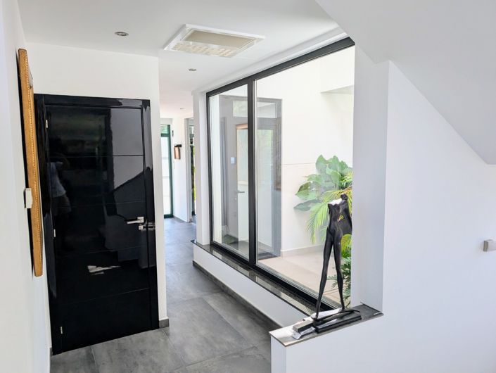 Image No.13-Villa for sale