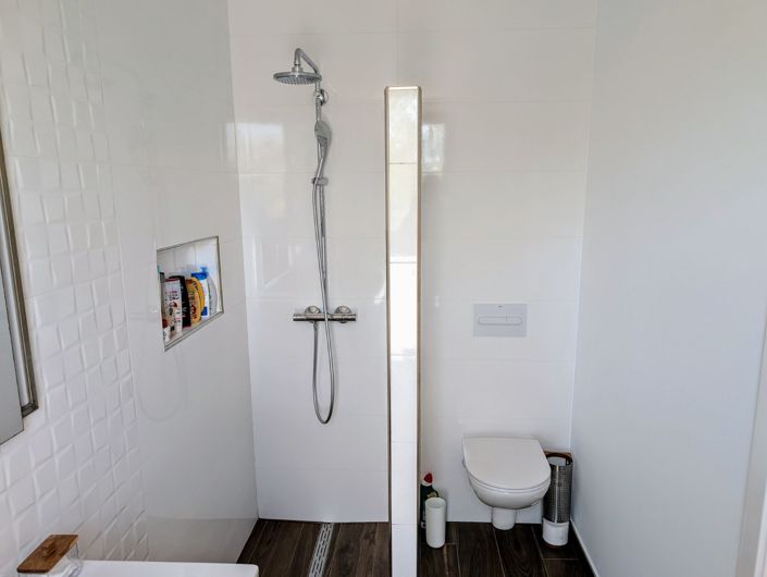 Image No.26-Villa for sale