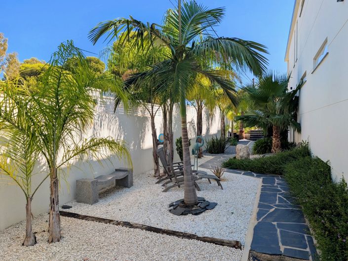 Image No.47-Villa for sale