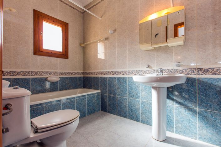 Image No.22-2 Bed Villa for sale